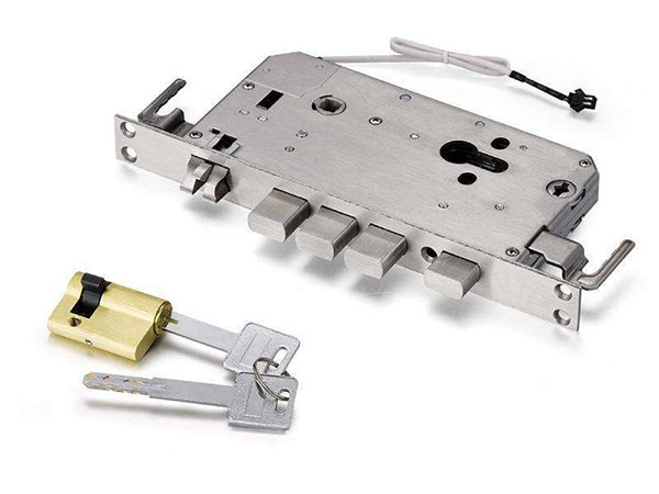 小金24小时上门开锁公司